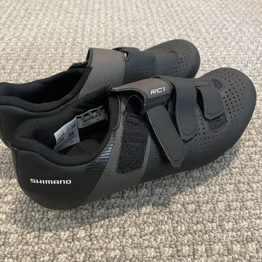 Shimano RC1 Road Cycling Shoes, Size 39 EU (Women's 7.2 US) Black Exercise